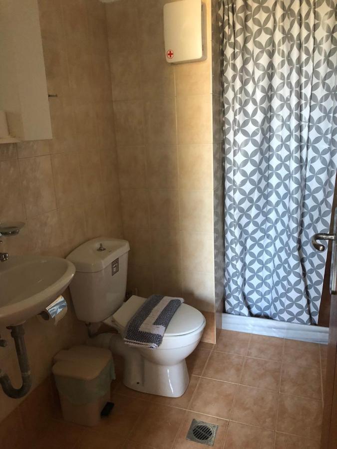 Savvas Apartments ปลีตรา ภายนอก รูปภาพ